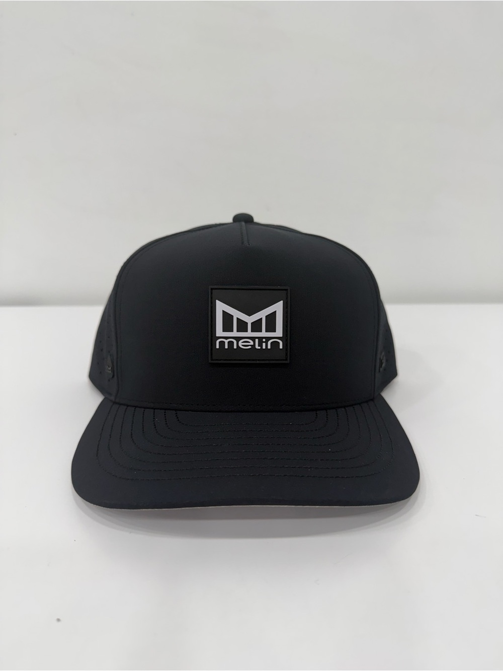 Melin Hydro Odyssey Stacked Curved Bill Hat Cap Snapback Golf Adjustable black